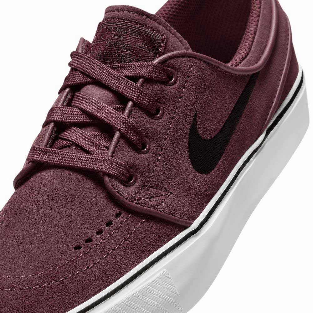 Nike Dunk Low Shoe 525104607 Burgundy Crush Black Janoski OG  Nike SB Suede Skateboarding Shoes