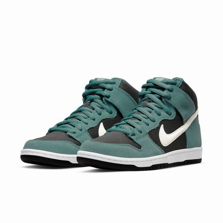 Nike Shoes Wide Width (UK & EU ONLY) Nike SB - Dunk High Pro Shoes - Mineral Slate / Sail / Black / White