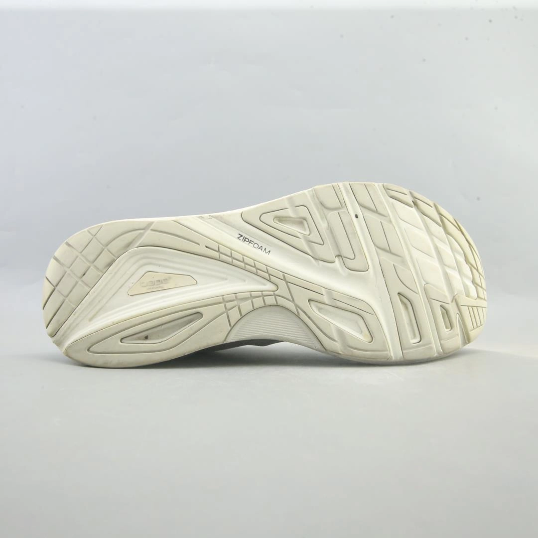 TOPO ATHLETIC ULTRAFLY 4 Endorphin Pro Running Shoes