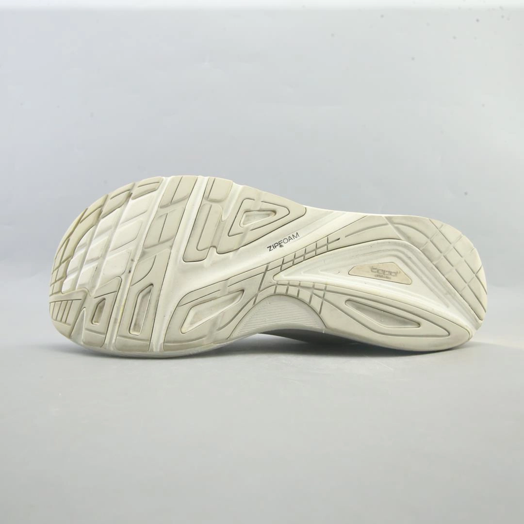 TOPO ATHLETIC ULTRAFLY 4 Running Shoes With Maximum Cushioning