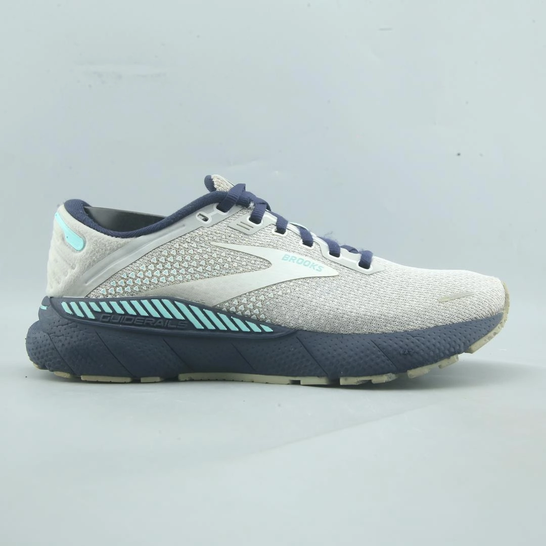 Ultraboost 22 Running Shoes BROOKS ADRENALINE GTS 22