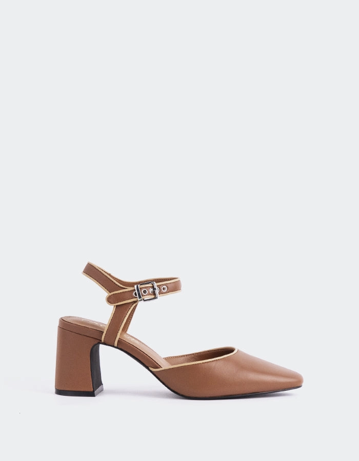 Gouda Tan Leather Lined Leather Ankle Boots