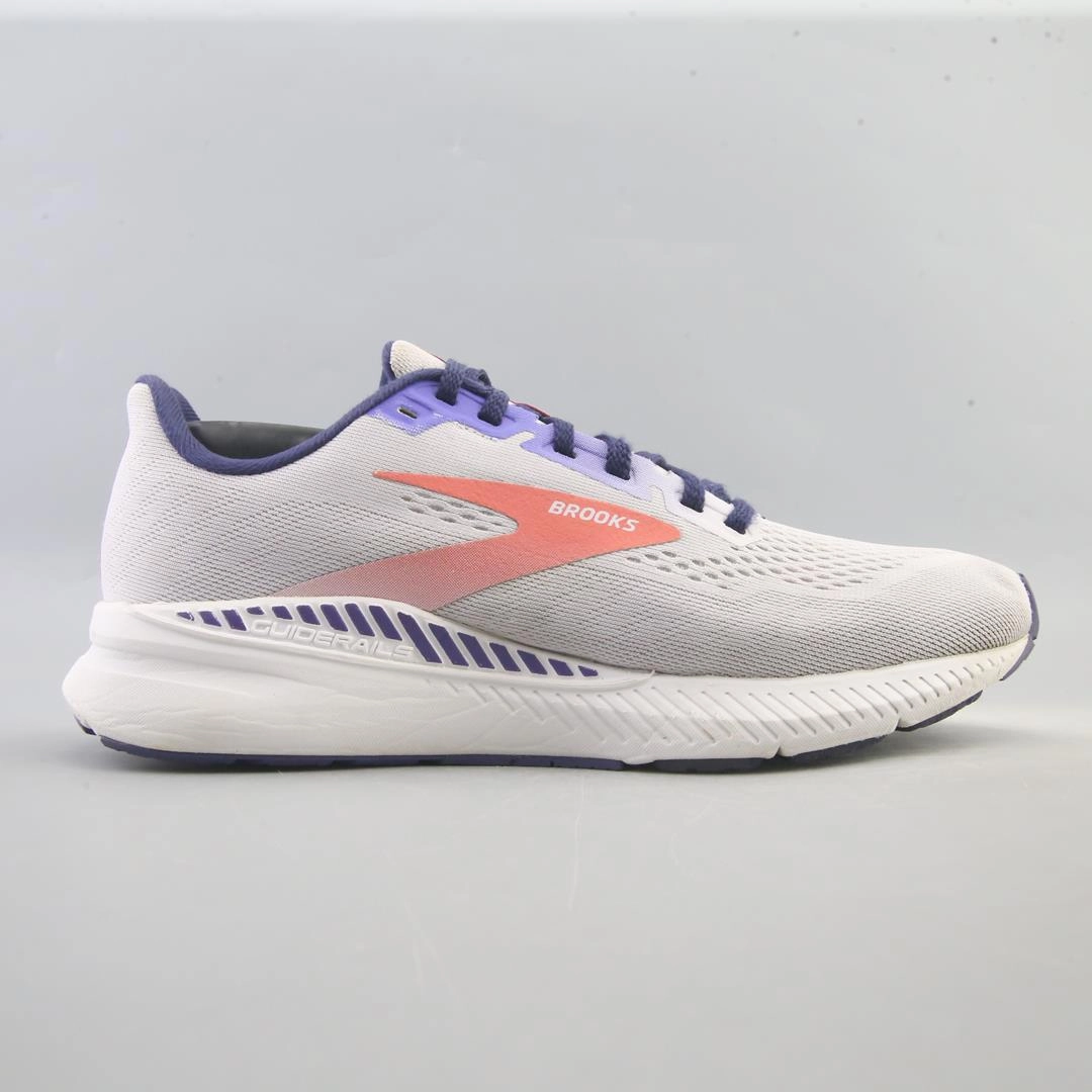 BROOKS LAUNCH GTS 8 Underamour Volleyball Shoes