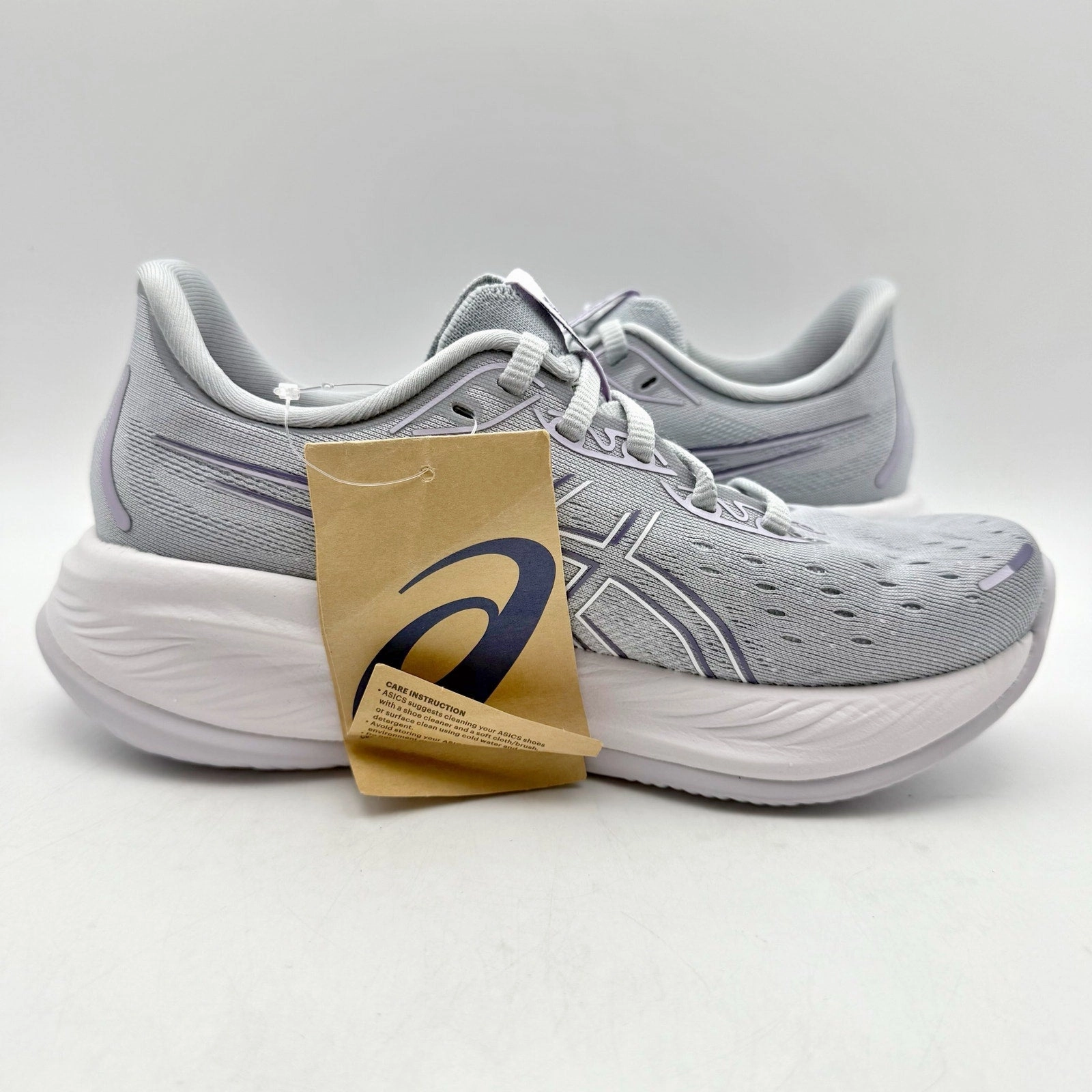 Asics Shoes High Arch Asics Womens Gel-Cumulus 26 Running Sneakers US 5 EU 35.5 Grey Athletic NIB