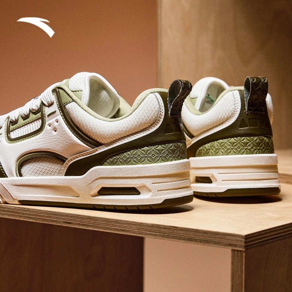 Skate Vs Shoe Size ANTA Men AOJIE Skate Shoes 1125A8040-2 -Ivory White/Green/Green (Kasut Lelaki Kasual)