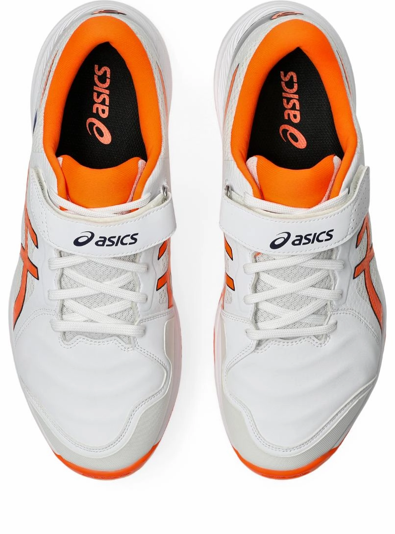 Asics Shoes. Asis Mens Speed Menace FF Cricket Shoe - White/Shocking Orange