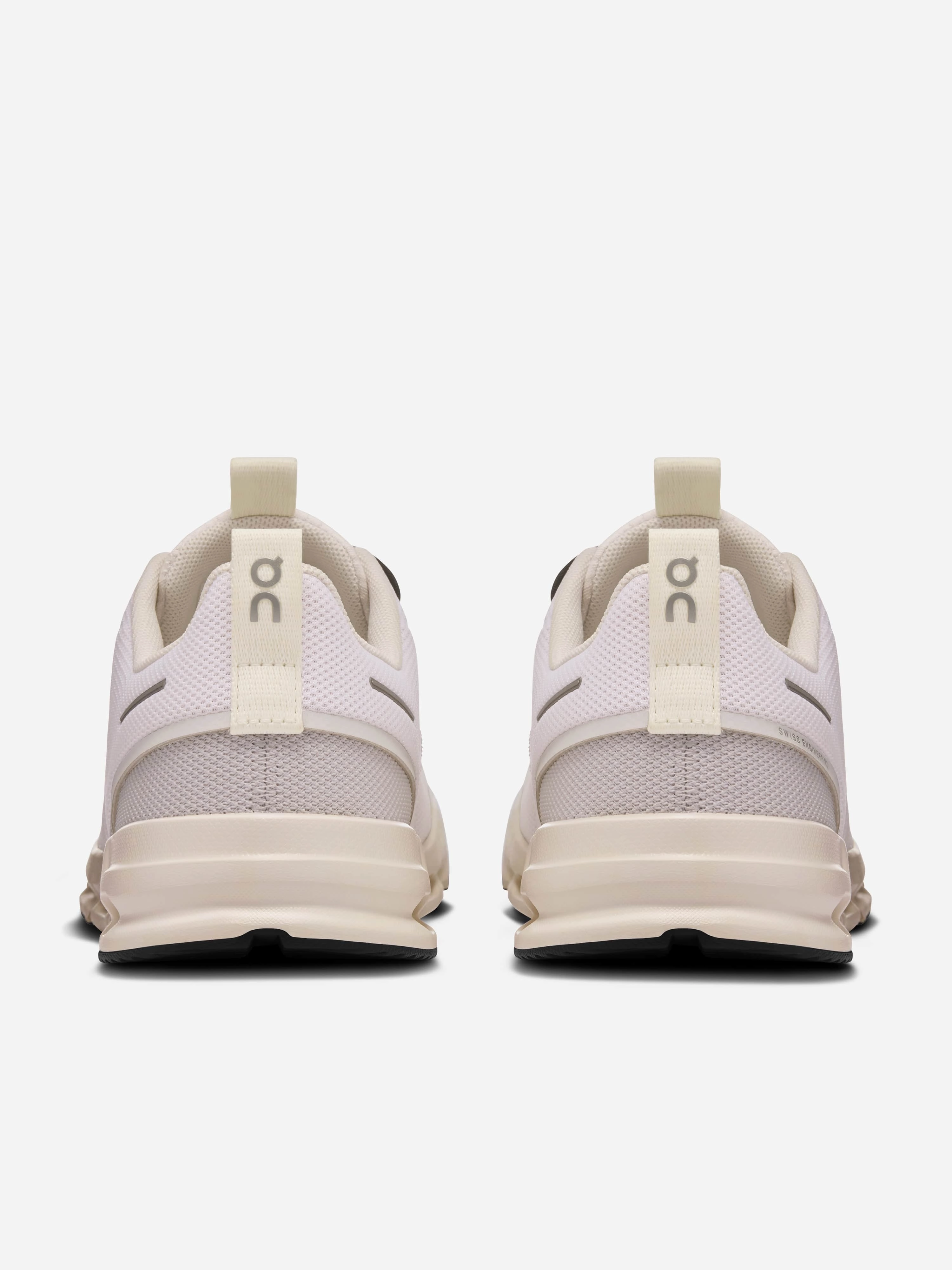 On Running Kids Cloud Sky Trainers in White Good Walking Running Shoes