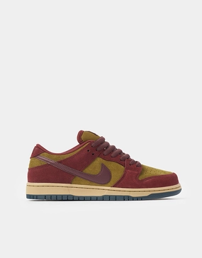 Nike Zoom Vomero Roam Shoes Nike SB Dunk Low Pro Skate Shoes - Dark Team Red/Burgundy Crush-Olive