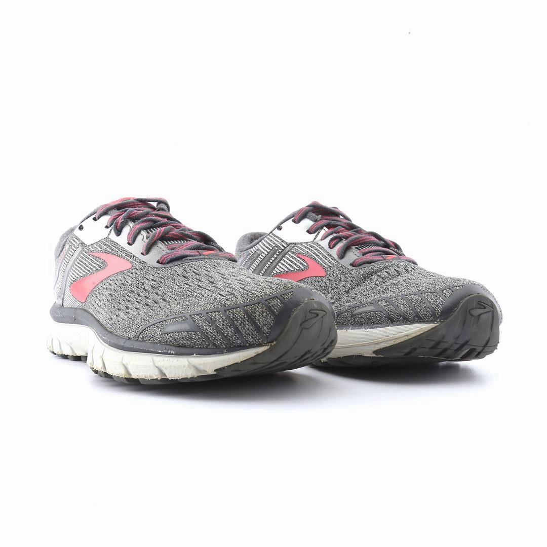 BROOKS ADRENALINE GTS 18 Fresh Foam X 880 V14 Running Shoe