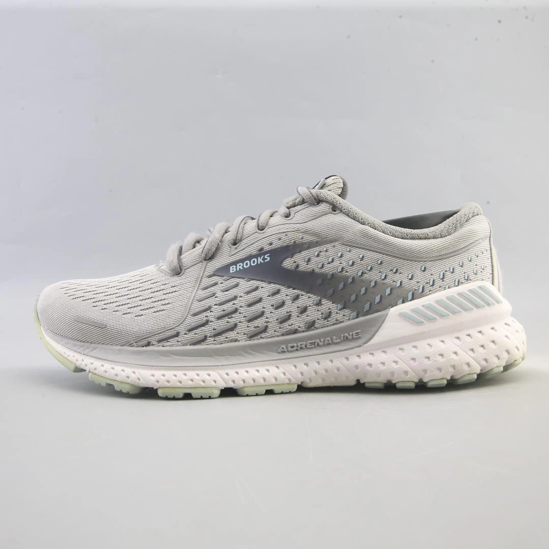 Adidas Ultra Boost Volleyball Shoes BROOKS ADRENALINE GTS 21