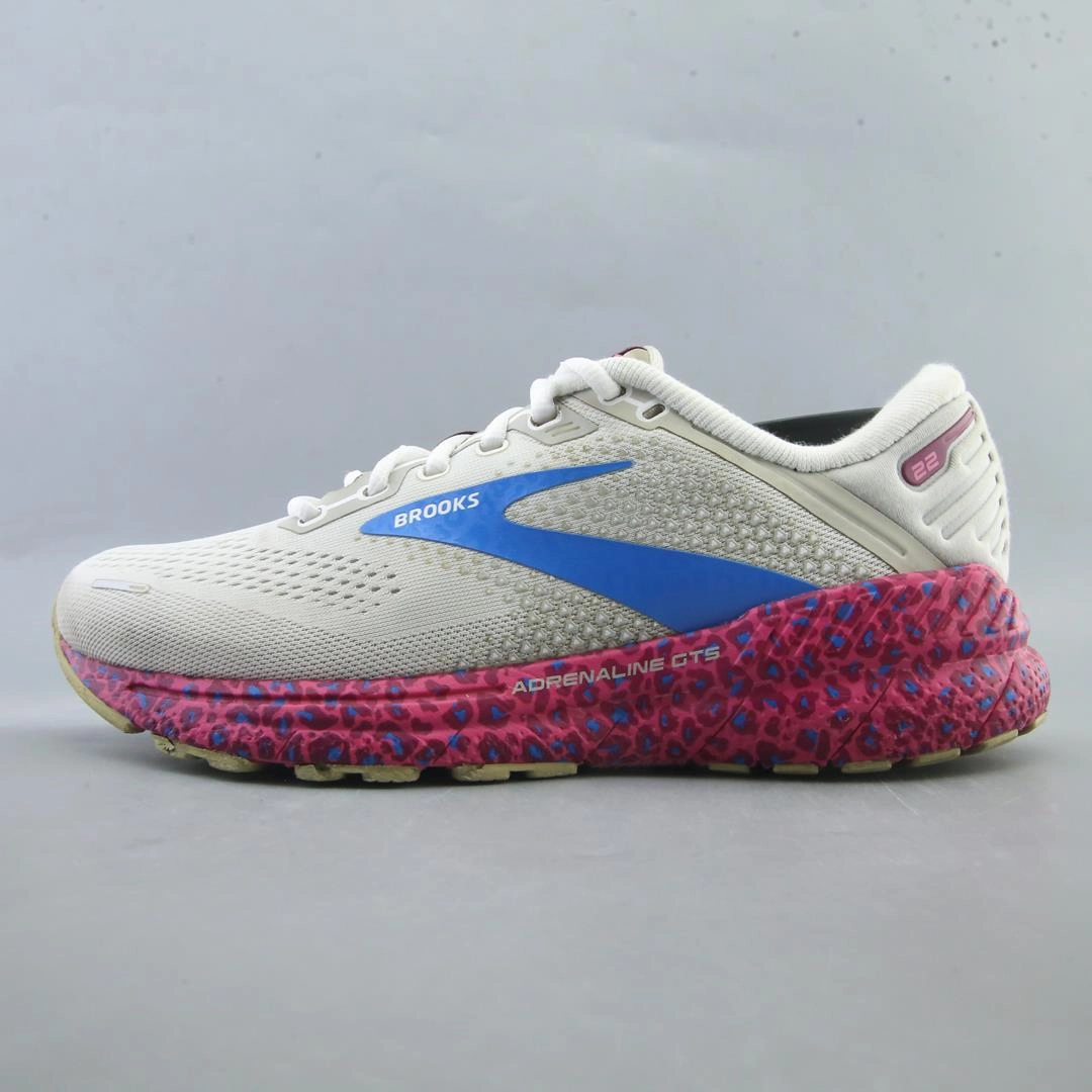 BROOKS ADRENALINE GTS 22 Best Shoes To Run A Half Marathon