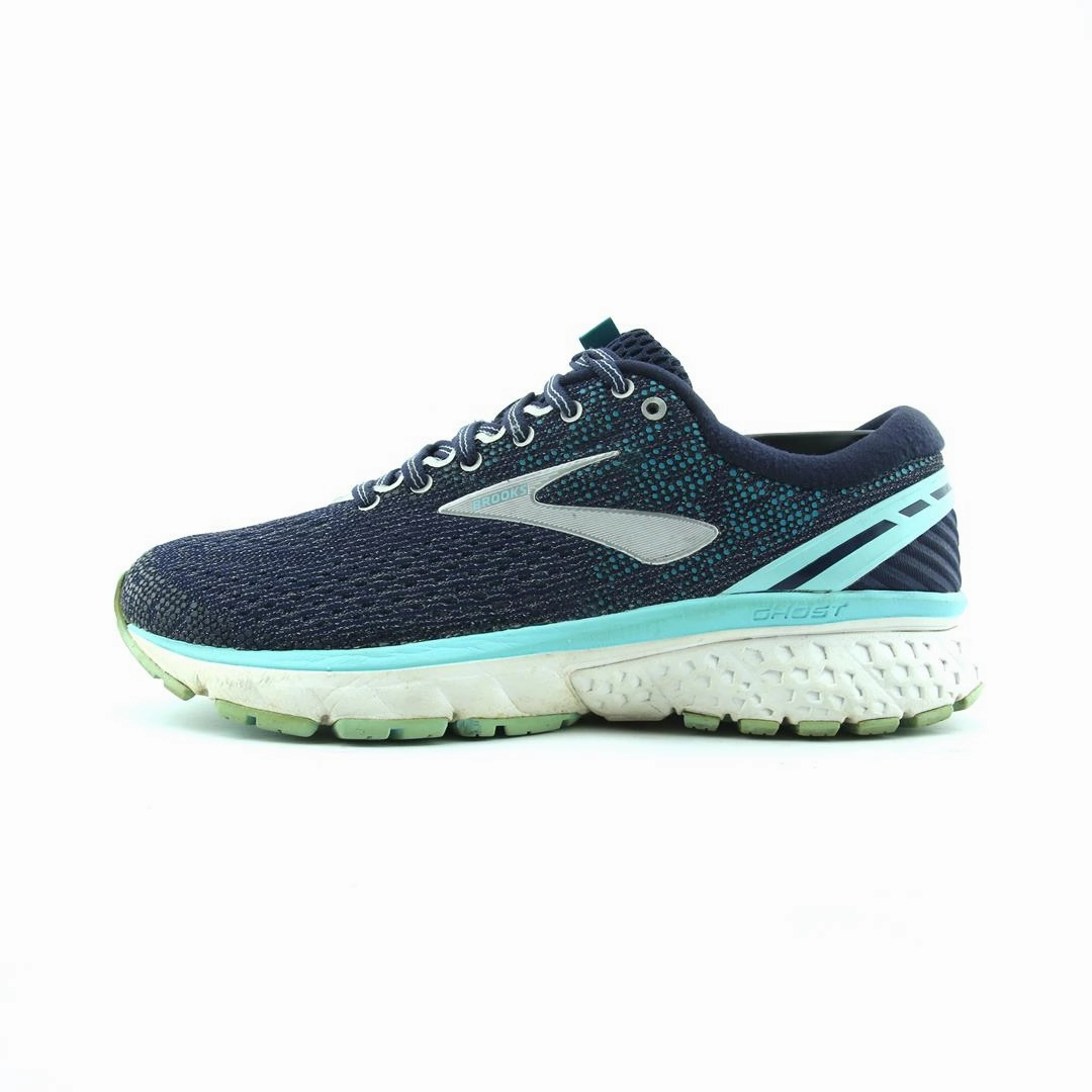 BROOKS GHOST 11 Best Trail Running Shoes
