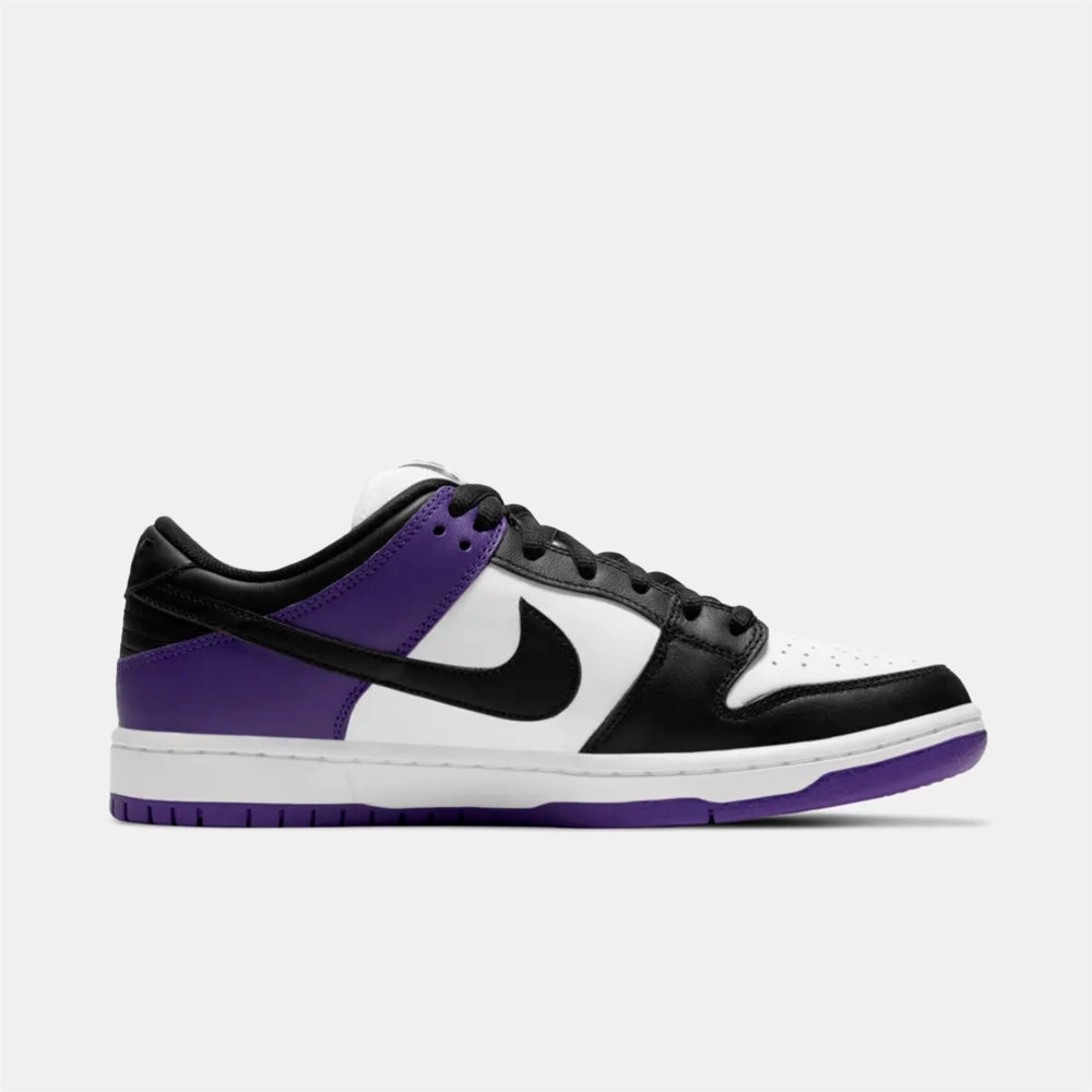 Nike Nyjah Shoe Nike SB - Dunk Low Pro - Court Purple / Black - White