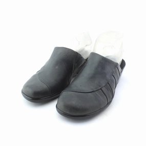 Custom Volleyball Shoes Nike CLARKS BENDABLES