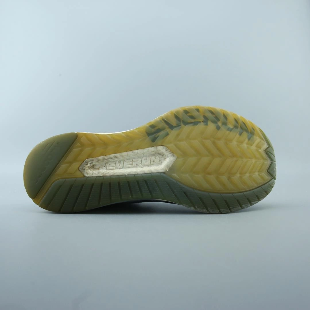 Laceless Running Shoes SAUCONY LIBERTY ISO