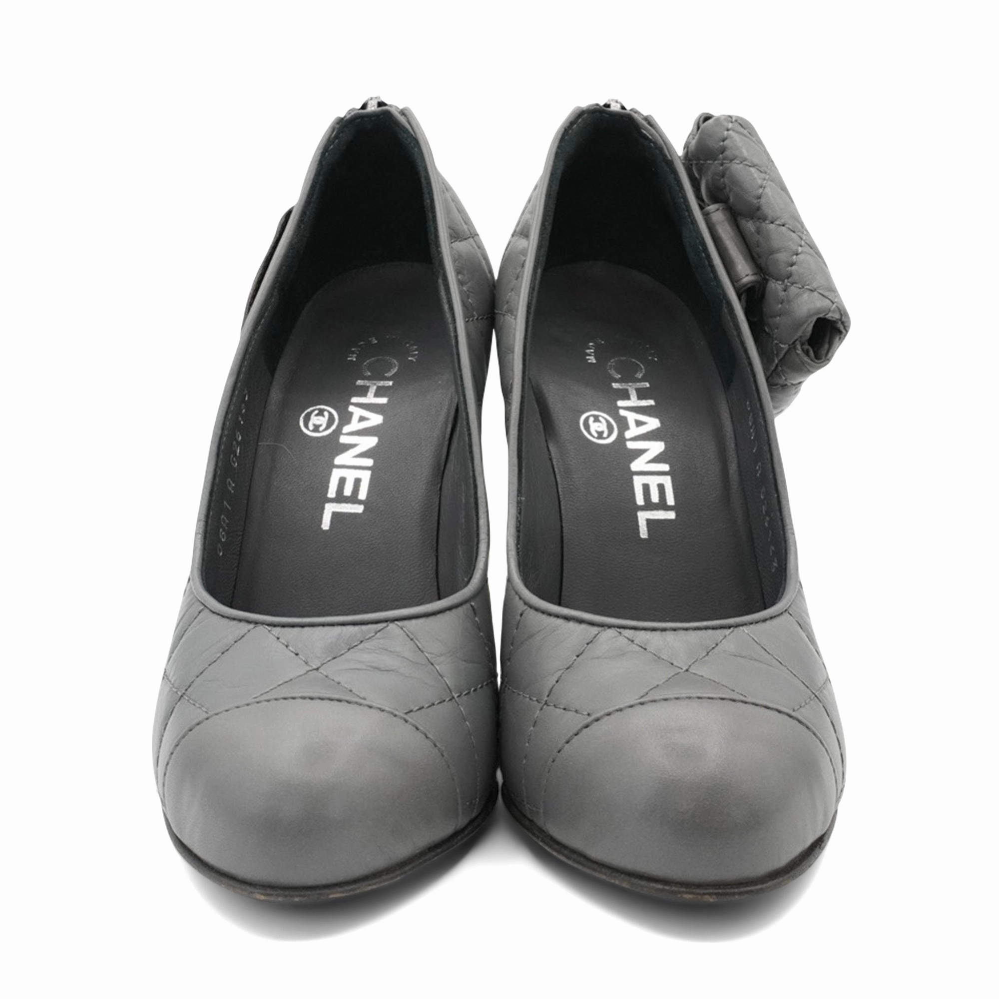 Riding Style Ankle Boots Chanel 'Reissue Pouch' Pumps - Women's 34