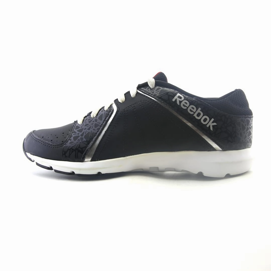 Most Comfortable Volleyball Shoes REEBOK  STUDIO BEAT VI LOW