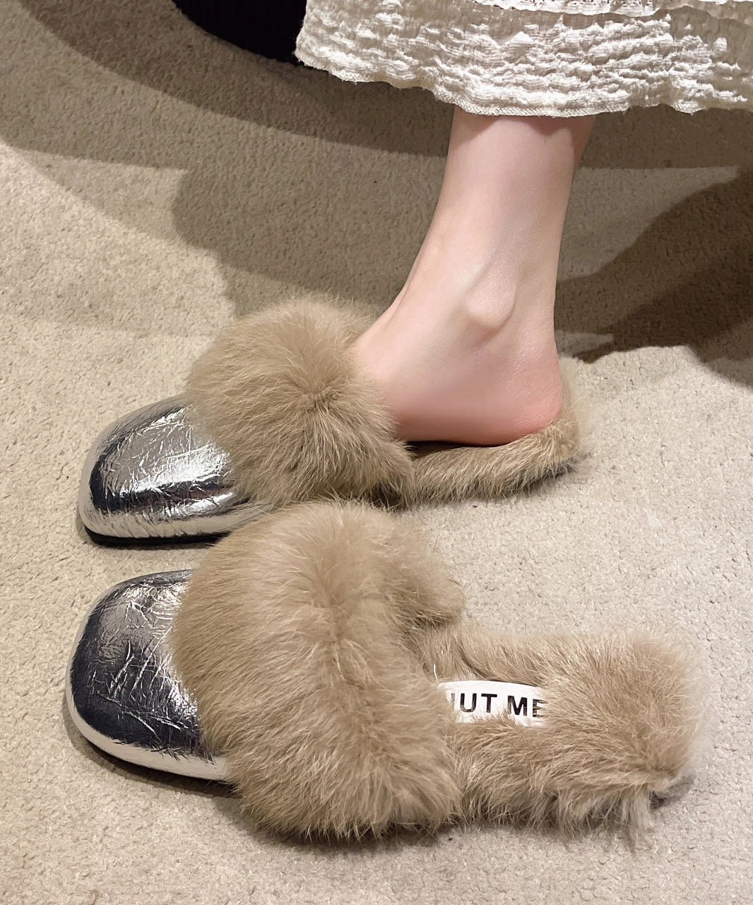 French Style Silver Slippers Shoes Splicing Fuzzy Wool Lined RX025 Warm Outdoor Slippers