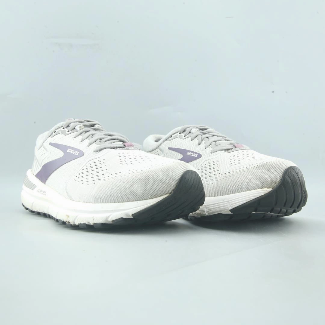 Running Air Shoes BROOKS ARIEL 20