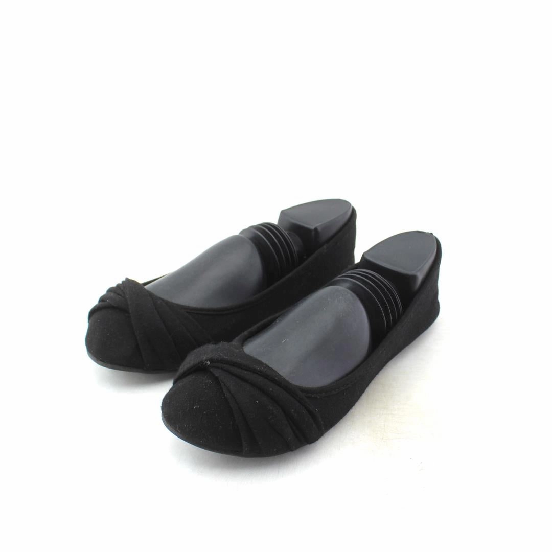 Shoes To Wear For Volleyball AMERICAN EAGLE .