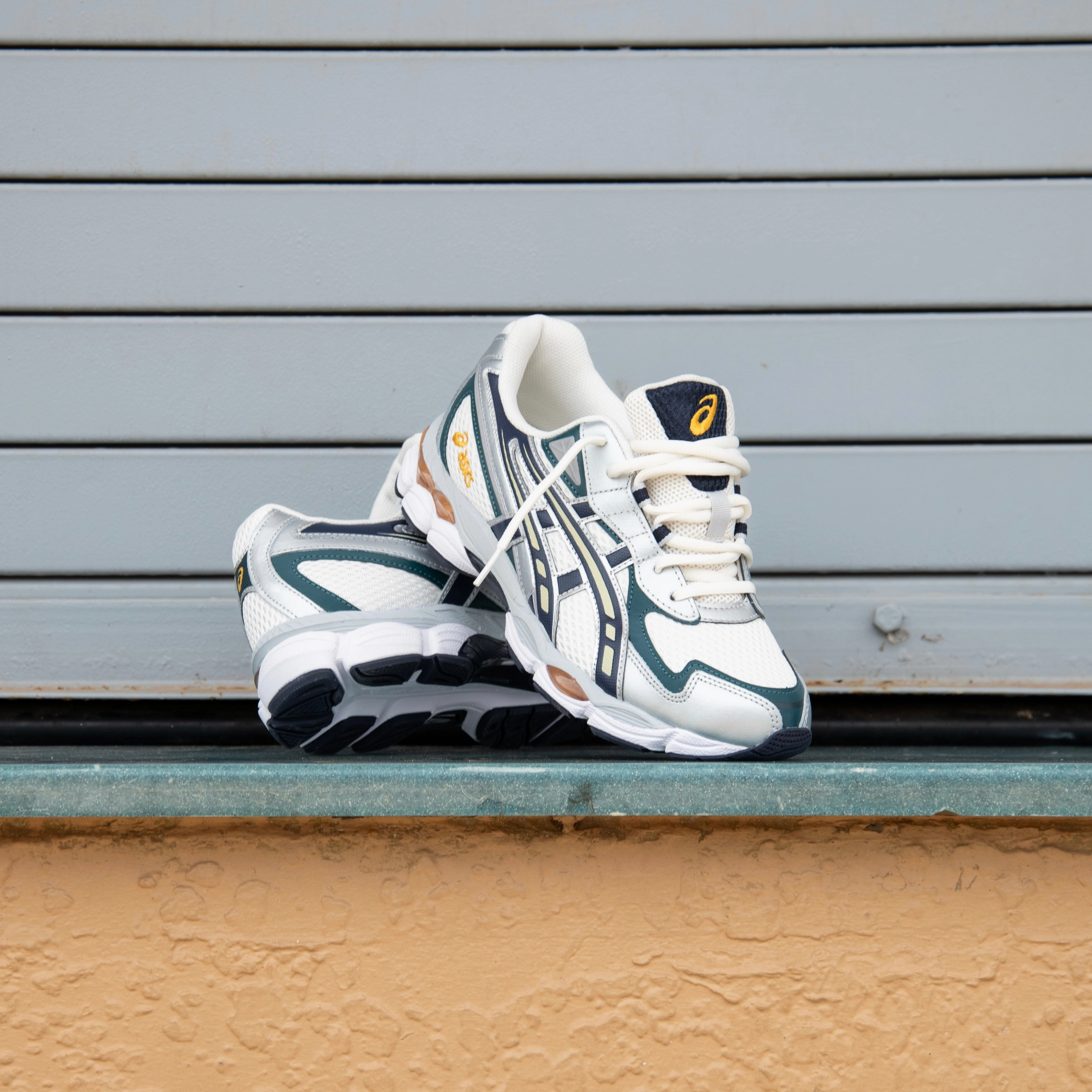 Mens Asics Gel-NYC 2055 (Cream/Midnight) Shoes Asics Gel Lyte