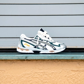 Mens Asics Gel-NYC 2055 (Cream/Midnight) Asics Wrestling Shoes Size 11