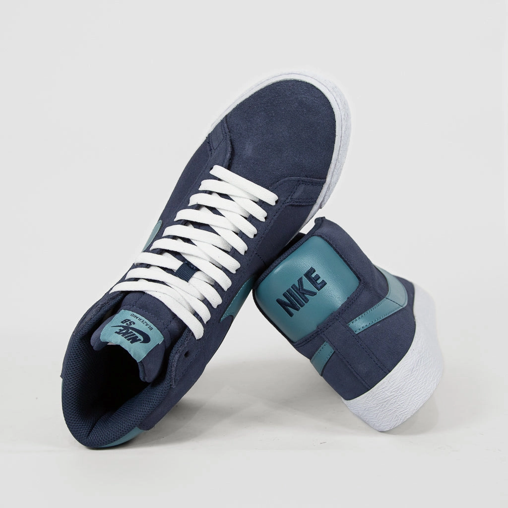 Nike SB - Blazer Mid Shoes - Midnight Navy / Noise Aqua - Midnight Blue Kobe First Nike Shoe