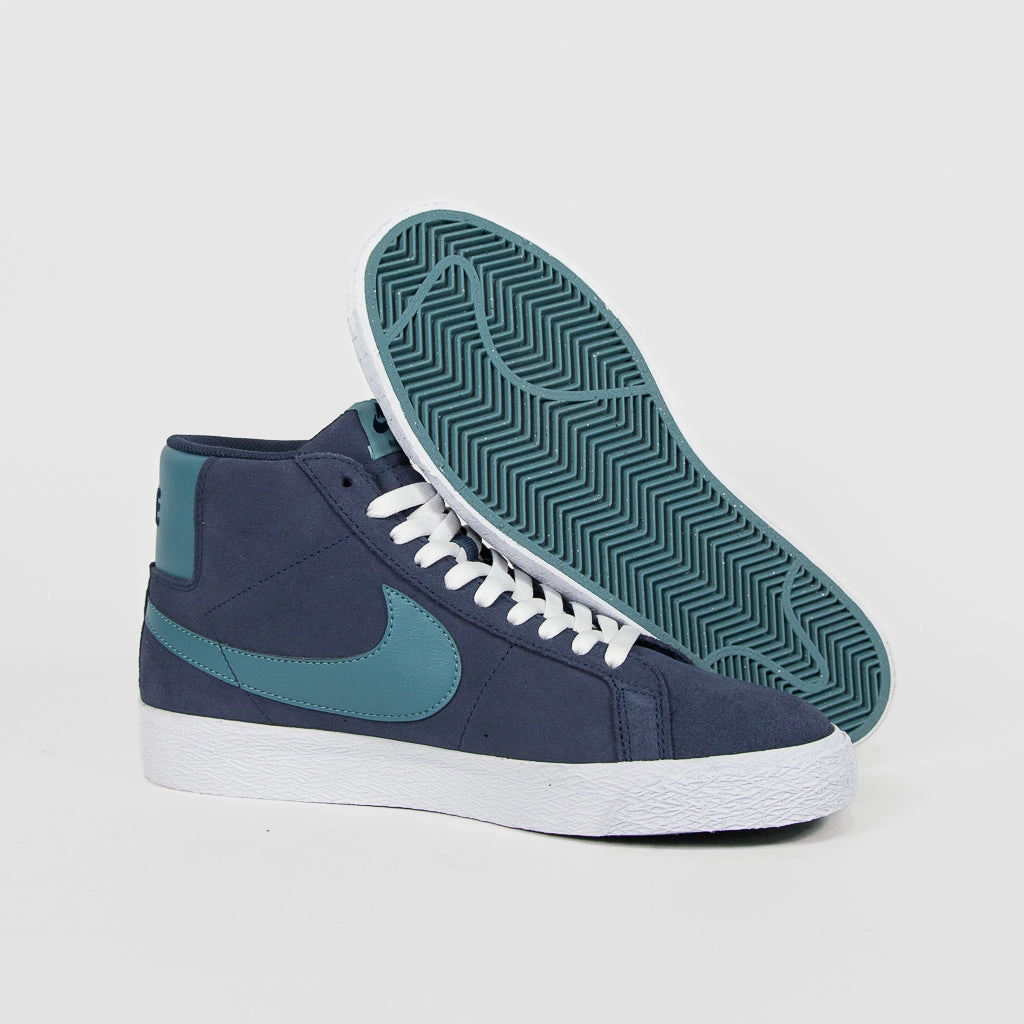 Nike SB - Blazer Mid Shoes - Midnight Navy / Noise Aqua - Midnight Blue Nike Air Max Shoes