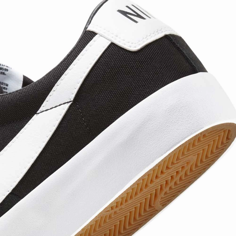 DC7695002 Black White Black Blazer Low Pro GT Nike SB Suede Skateboarding Shoes Nike Basketball Shoes Flight