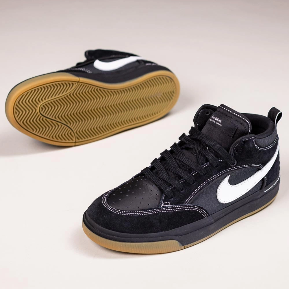 Nike Tennis Shoes Wide DX4361005 Black Gum Leo Baker React Nike SB Suede Leather Skateboarding Shoes