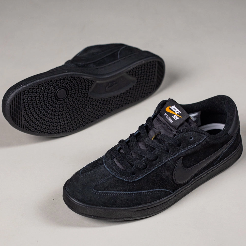 Mizzou Nike Shoes 909096002 Black Vivid Orange FC Classic Nike SB Suede Skateboarding Shoes