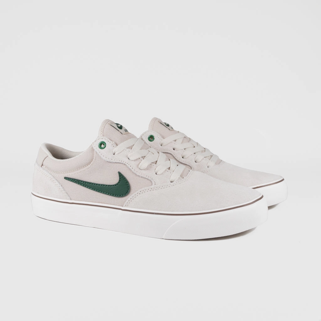 Nike Day Of Dead Shoes Nike SB - Chron 2 Shoes - Light Orewood Brown / Fir - Phantom - Mink Brown