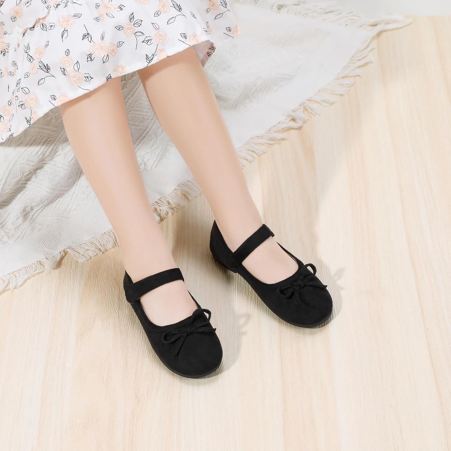 PANDANINJIA Toddler Dress Shoes Bowknot Mary Jane Shoes Girls Ballet Flats for Kids Wedding Party Uniform Church Shoes Asics Retro Running Shoes