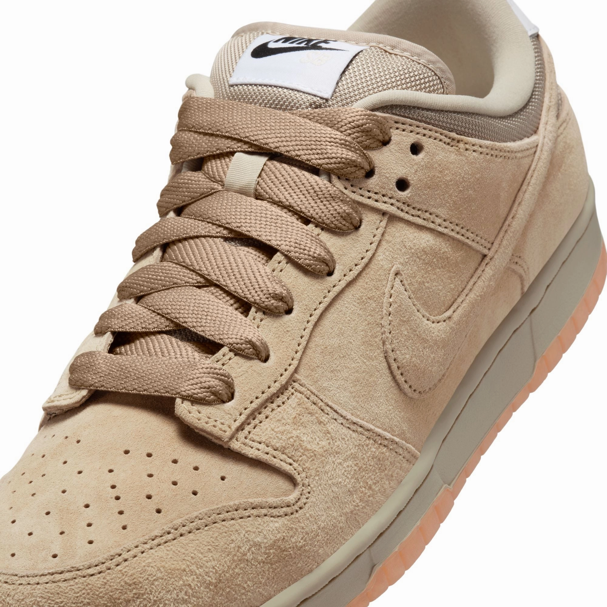 Nike SB Dunk Low Pro B Skate Shoes-Parachute Beige/Desert Khaki Coolest Custom Nike Shoes