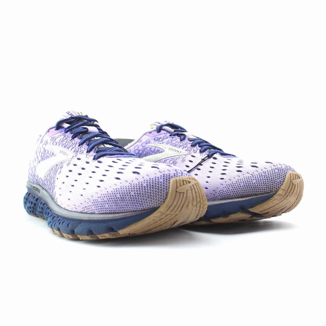 BROOKS GLYCERIN 17 Best Running Shoes For 10k Race