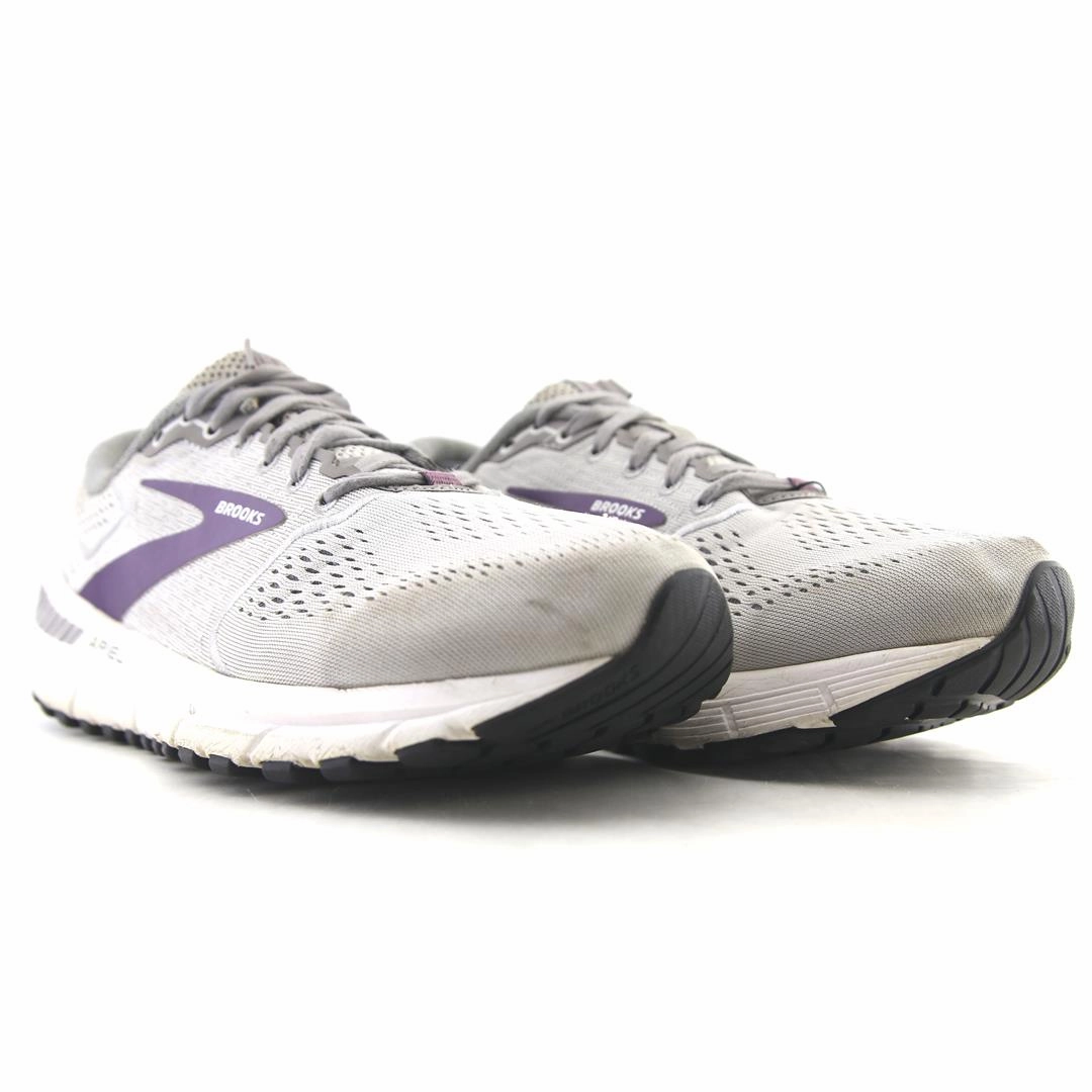 Best Running Shoe Brands BROOKS ARIEL 20
