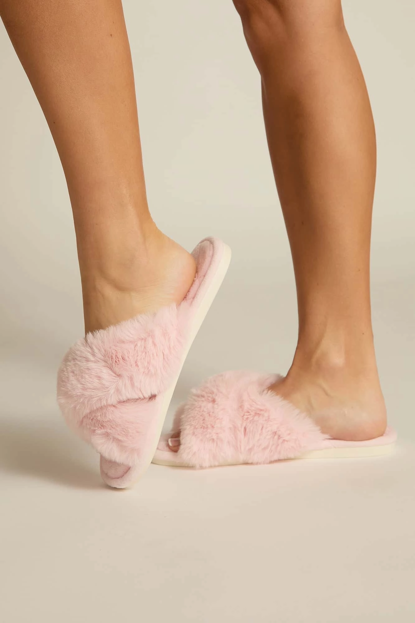 Furry Slides Deadlifting Slippers