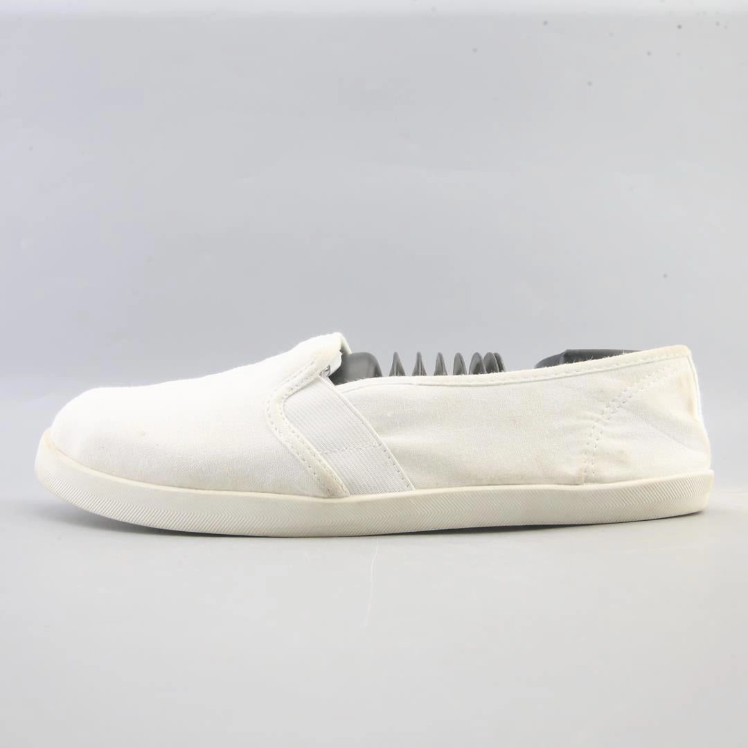 Sport Shoes For Volleyball GEORGE .