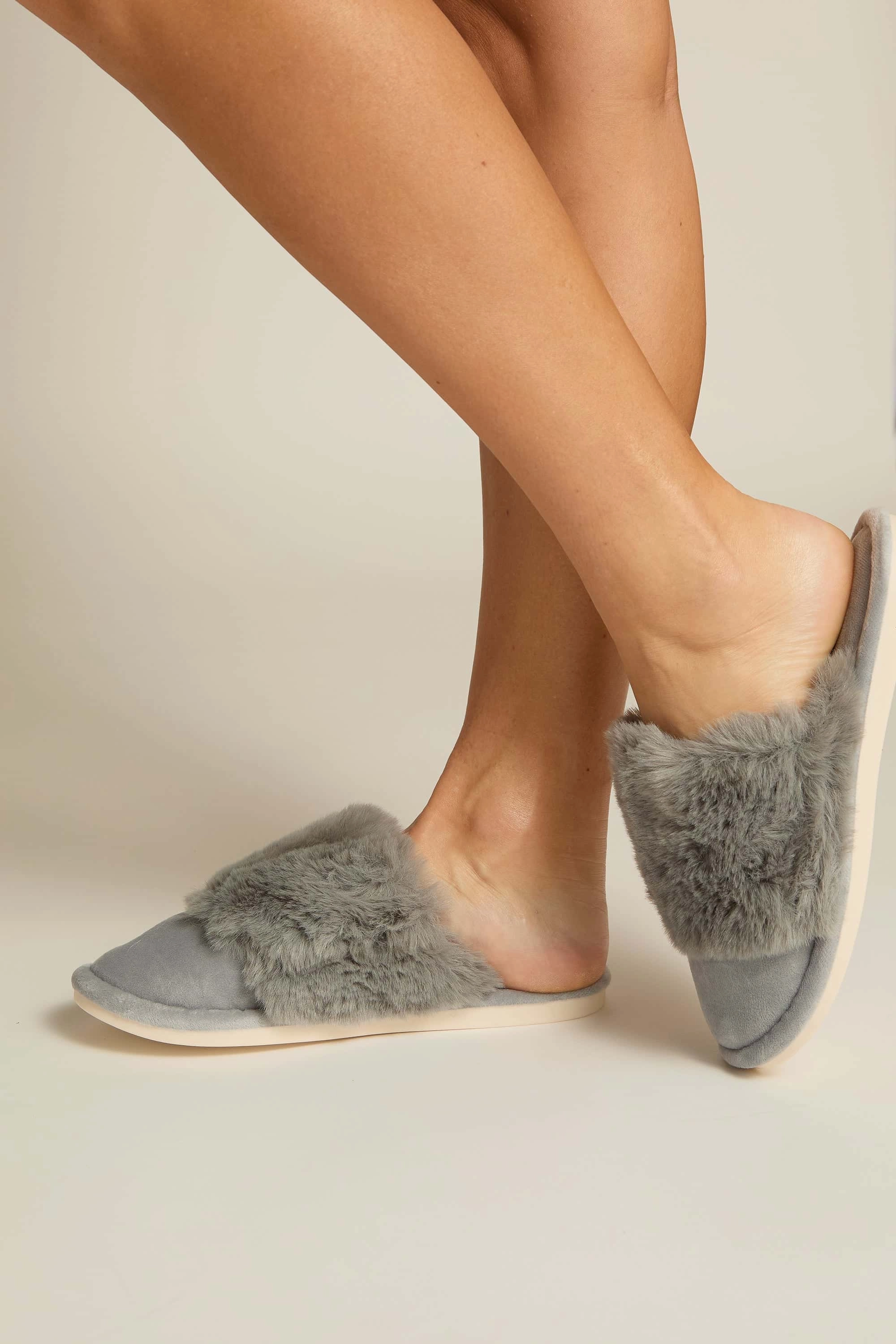 Cleaner For Slippers Furry Slippers