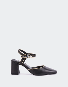 Best Walking Ankle Boots For Travel Gouda Black Leather