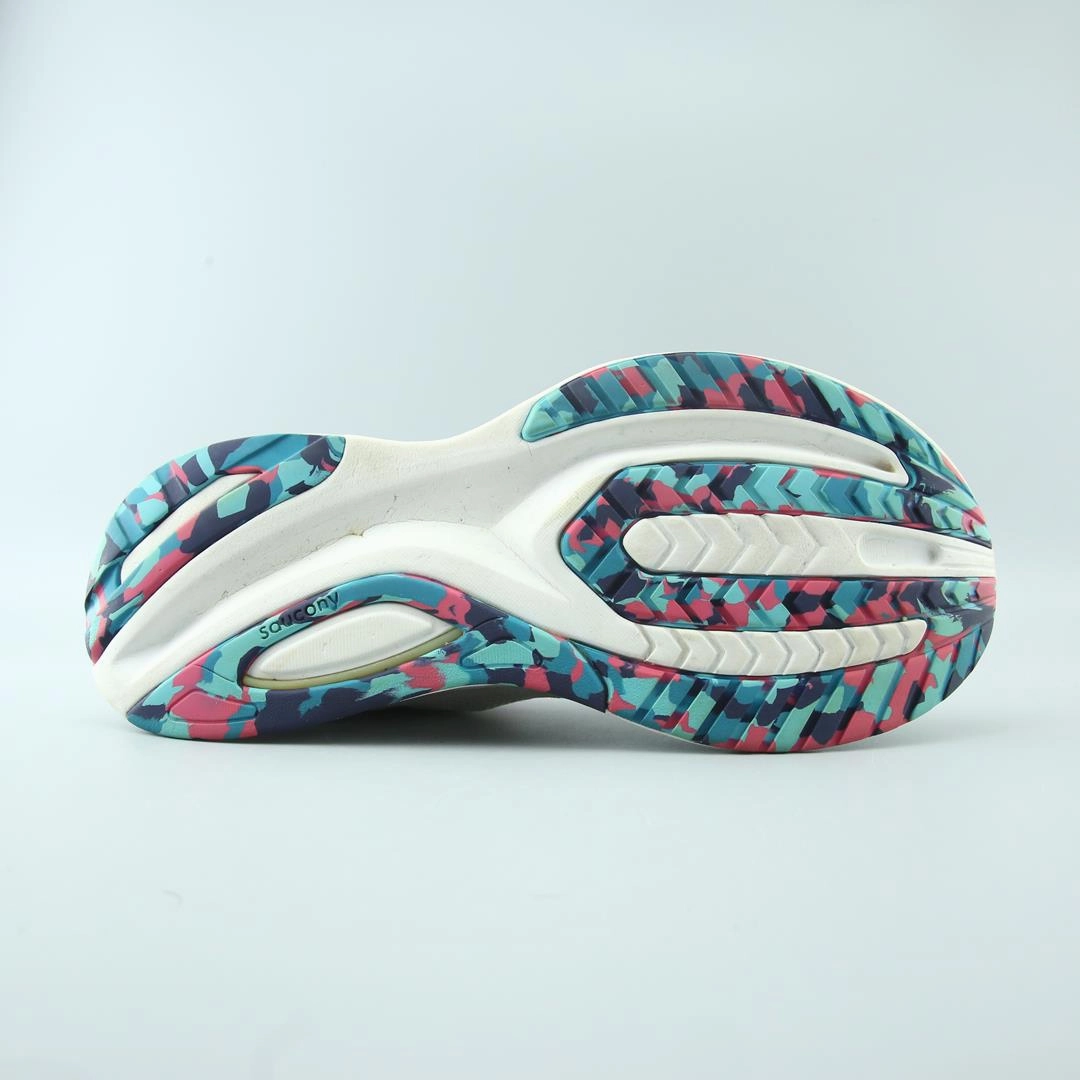 Best Running Shoes With Flat Feet SAUCONY GUIDE 15