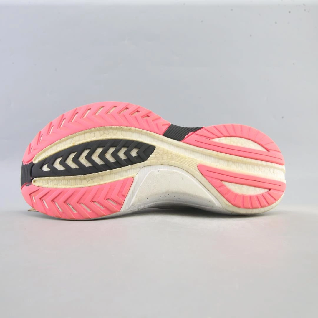 Best Shoes For Overpronation Running SAUCONY TEMPUS