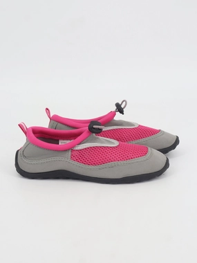 Kids Girl's Textured Water Shoes,Grey/Pink Dangling Slippers