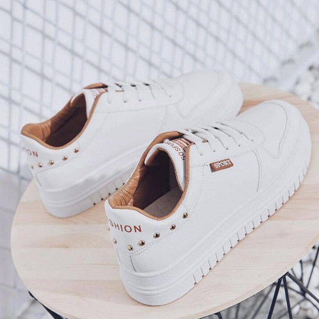 Spring Fashion Flats Women Causal Shoes Gel Blade Badminton Shoes