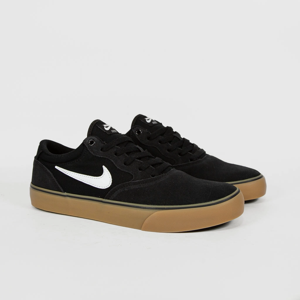 Discount Nikes Shoes Nike SB - Chron 2 Shoes - Black / White / Gum