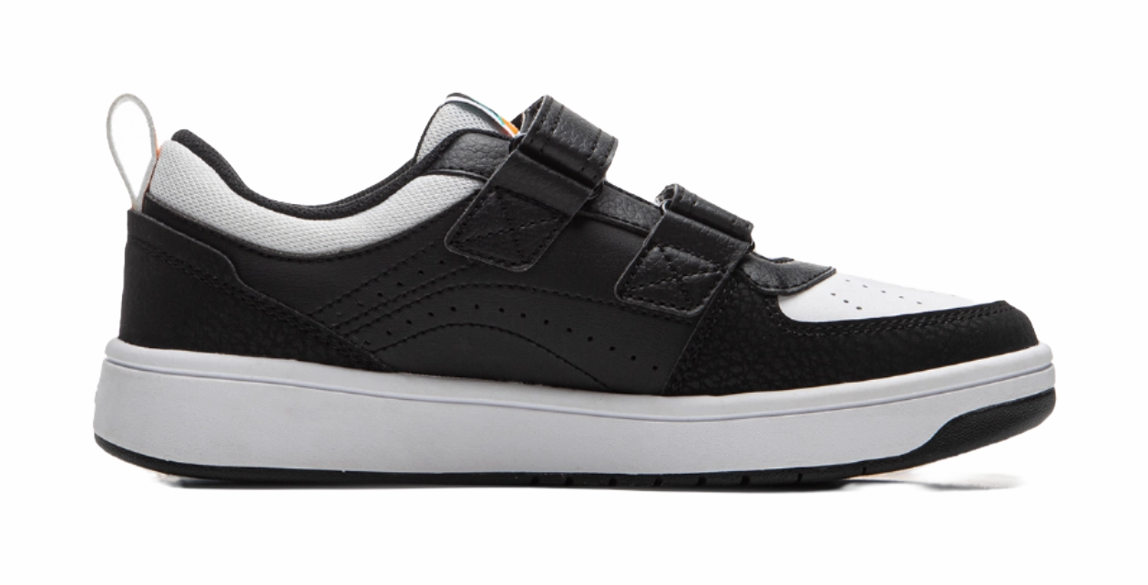 LINING YOUNG Sports Life Collection Anti Slip Wear Resistant Low Top Kids' Skateboarding Shoes Black White Kids' Waterproof Spikeless Golf