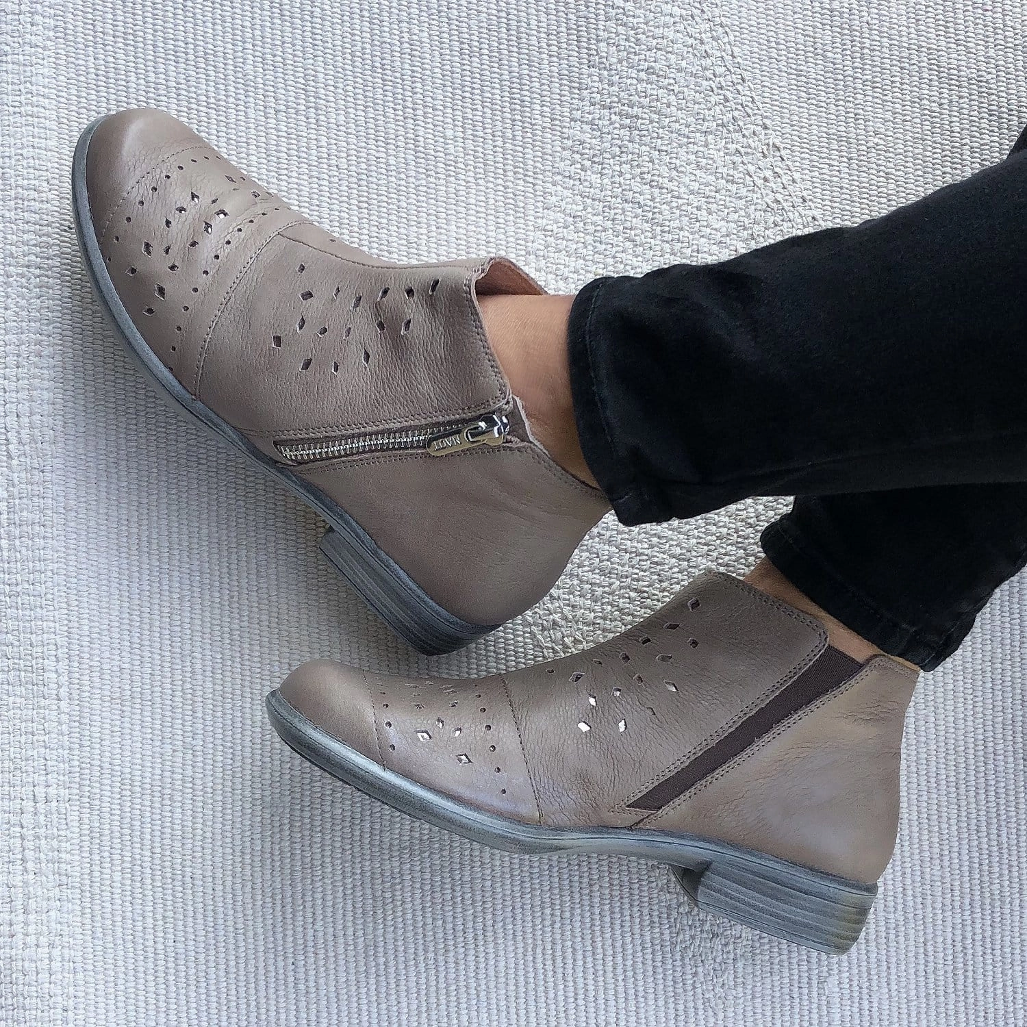 Ankle Boots With Removable Footbed Matagi Ankle Bootie (26074)