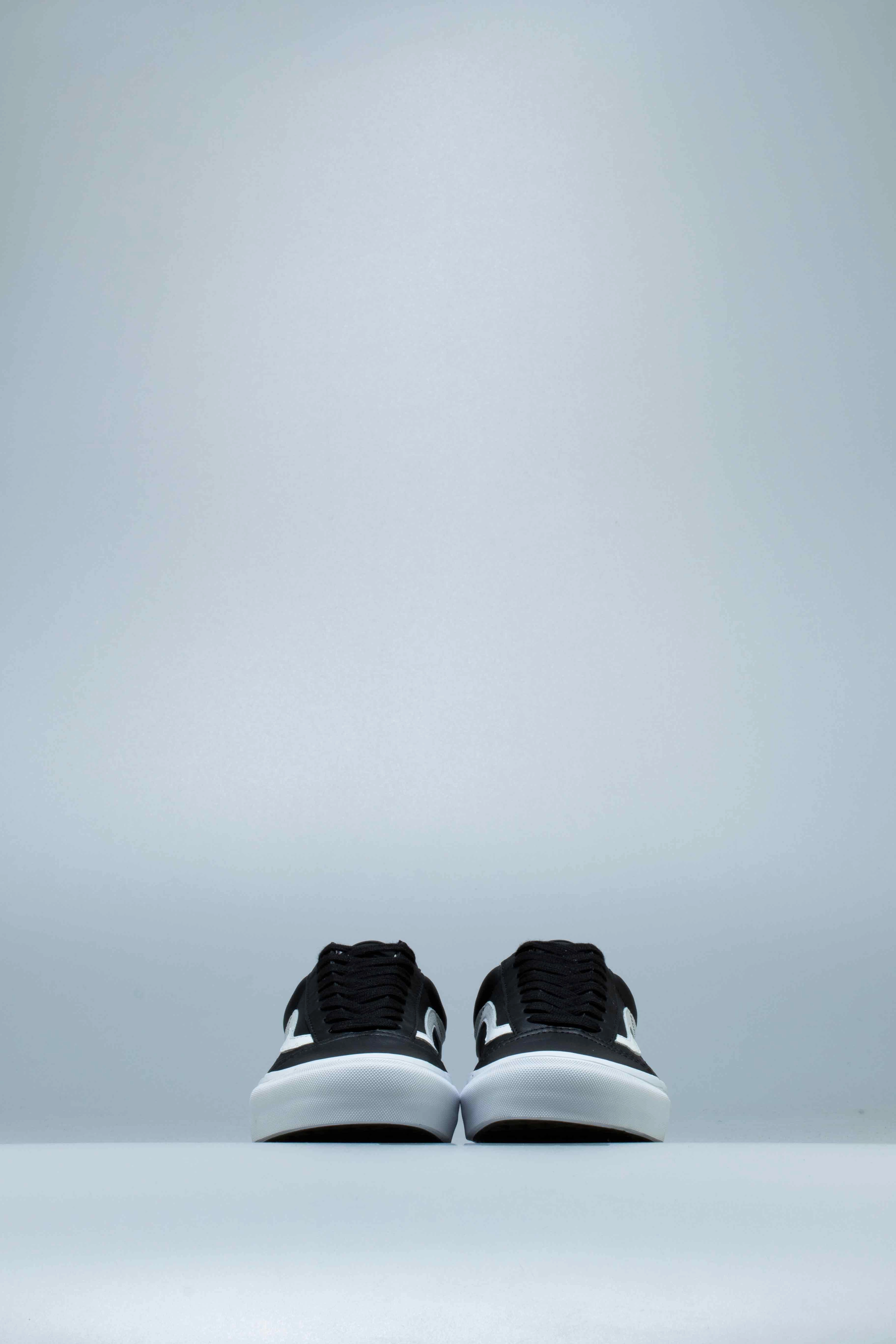 OG Old Skool LX Mens Skate Shoe - Black/White Entities Skate