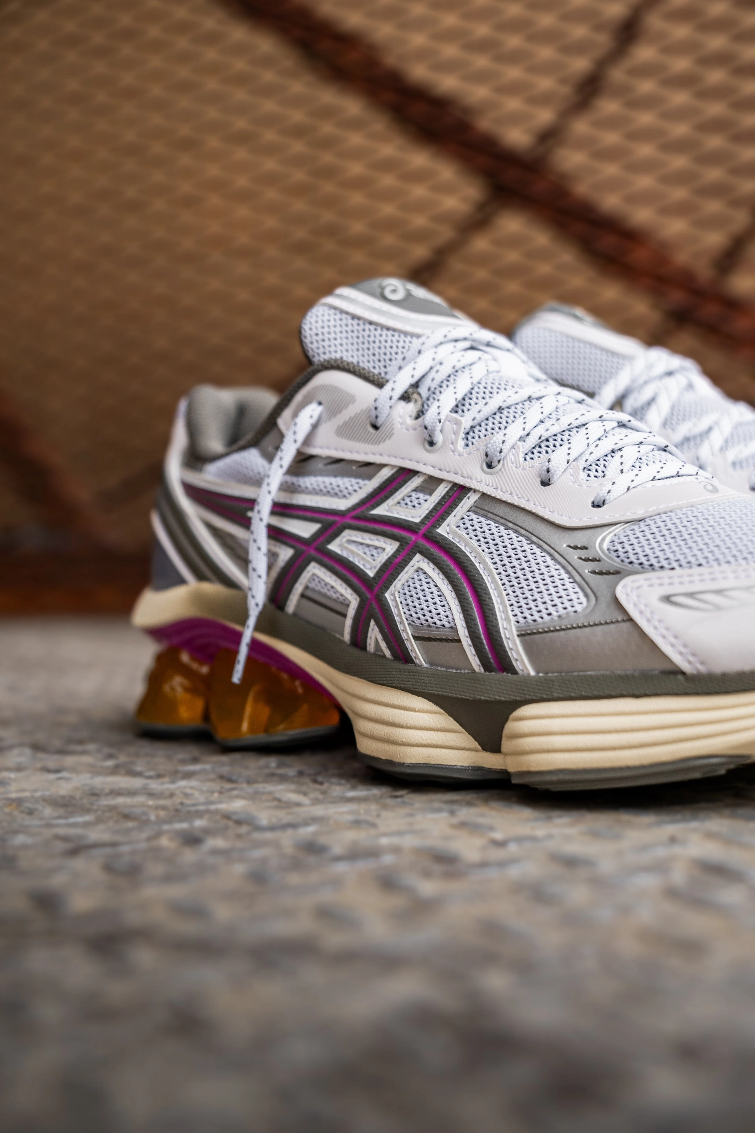 Mens Asics Gel-Kinetic Fluent (White/Truffle Grey) Asics Running Shoes Size 14