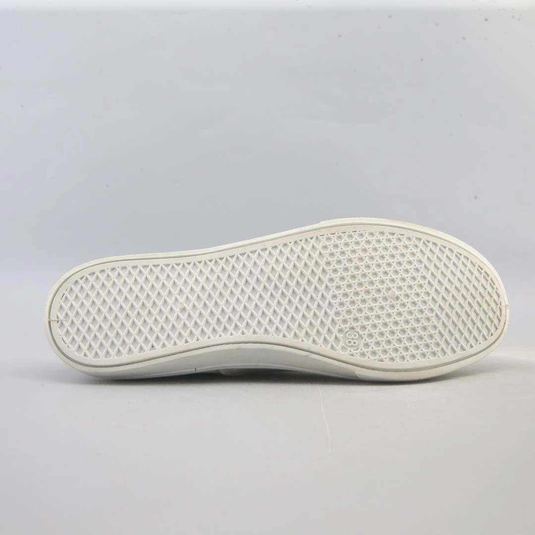 MERRY SCOTT . Olympic Volleyball Shoes